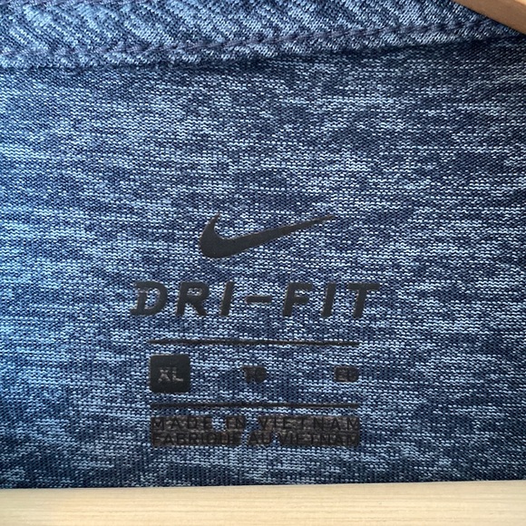 Nike Dri-fit hooded lightweight sweater - blue - size XL - Picture 3 of 5